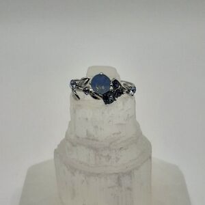 R1031 Blue Leaf Ring Plated - Fragrant Jewels